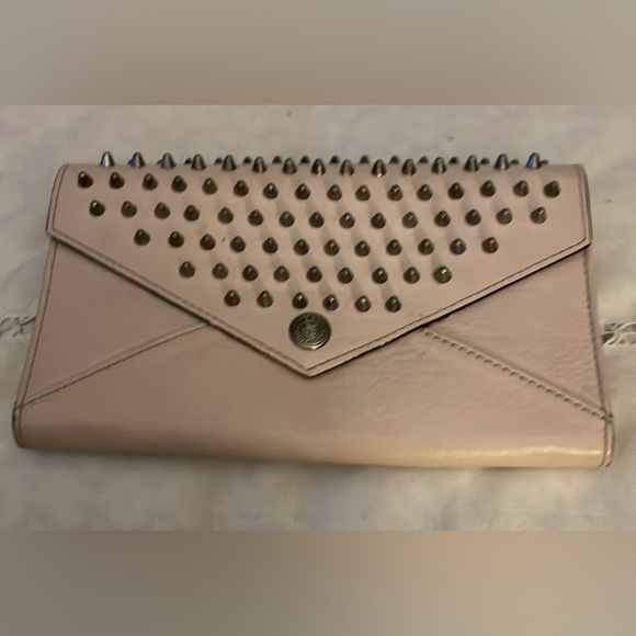 STUFF THE BAG White Bow Tote/crossbody. And Glam and fun. REBECCA MINKOFF - Picture 9 of 11